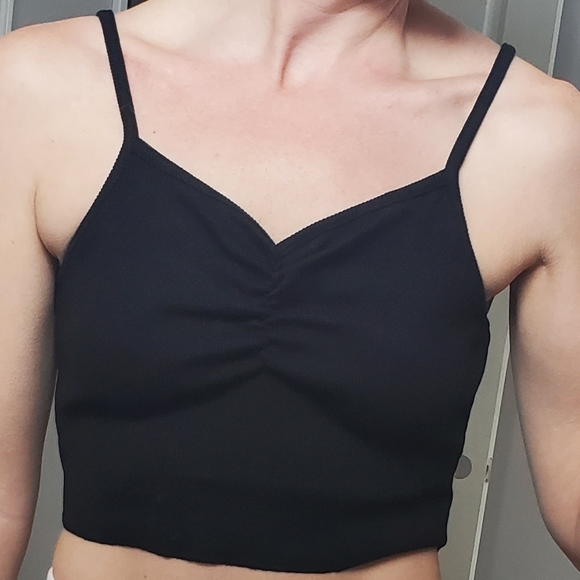 DAISY STREET BLACK RIBBED CROP TANK TOP - Picture 4 of 6